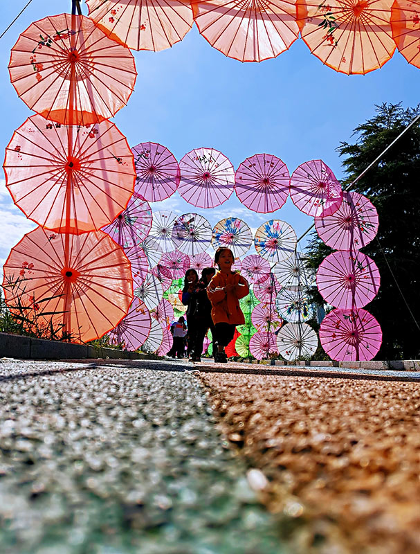 9作品说明：奔向希望作者：翟莉红--峰峰集团总医院-13483039678.jpg